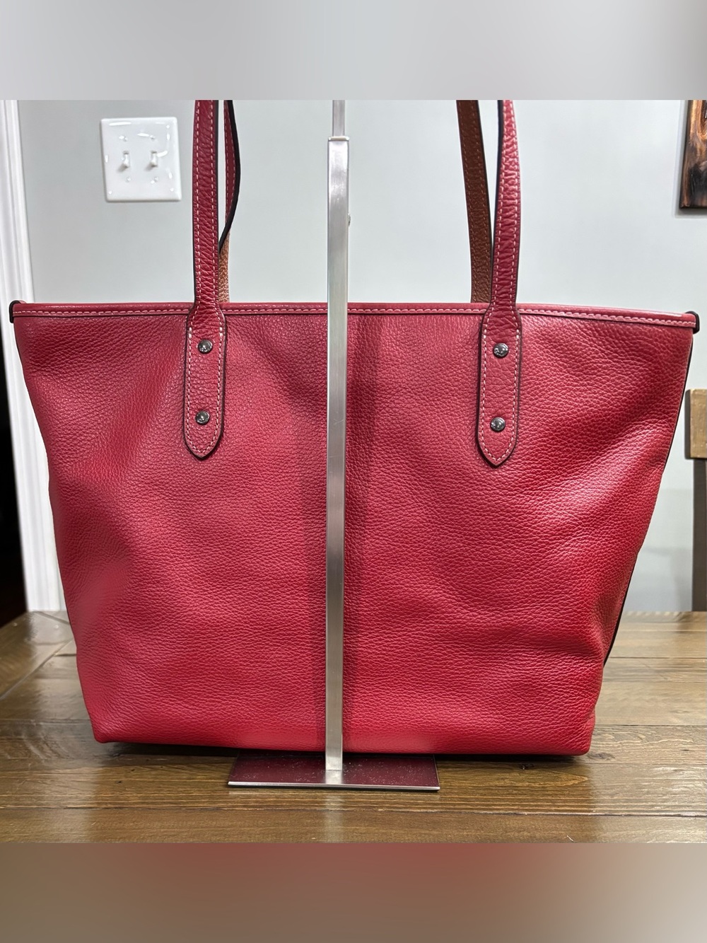 Coach Disney x Minnie Mouse City Zip Tote - Picture 2 of 12